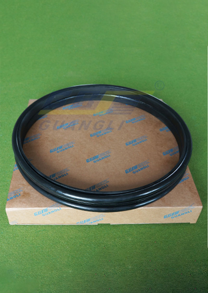 Floating oil seal