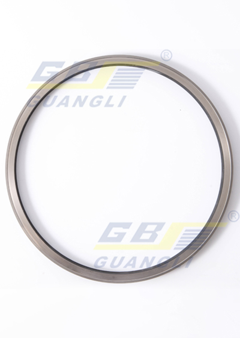 Floating oil seal