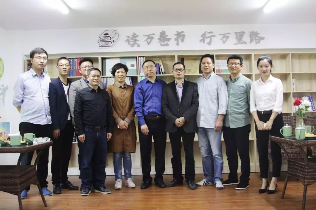 丽水市委副秘书长郑家彪一行莅临浙江万申佳律师事务所指导工作