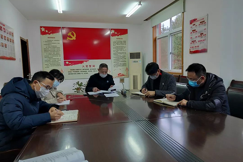 上下聯(lián)動(dòng) “疫”戰(zhàn)到底①|(zhì)疫情防控，遂昌兩新黨組織在前線
