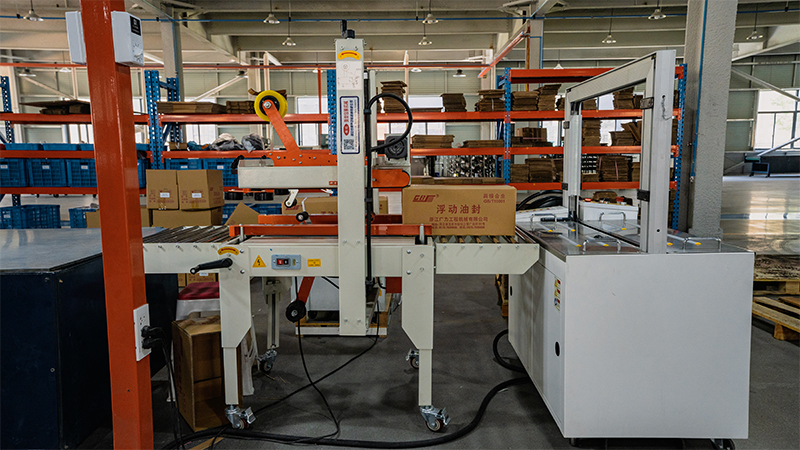 Automatic packing machine