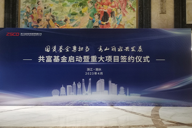 企業(yè)形象策劃,廣告媒介代理,平面廣告,設(shè)計(jì),LED,顯示屏,LED外露燈,標(biāo)識,廠牌,鈦金字,鐵皮字,銅,鋁牌,噴繪,寫真,車身貼,名片,彩印,畫冊,燈箱,路牌,招牌,橫幅