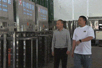 ezgif-6fc2fb3ec4ee4a.gif