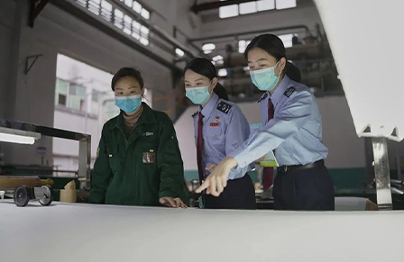 出口退税助力出口企业畅行“一带一路”高速路